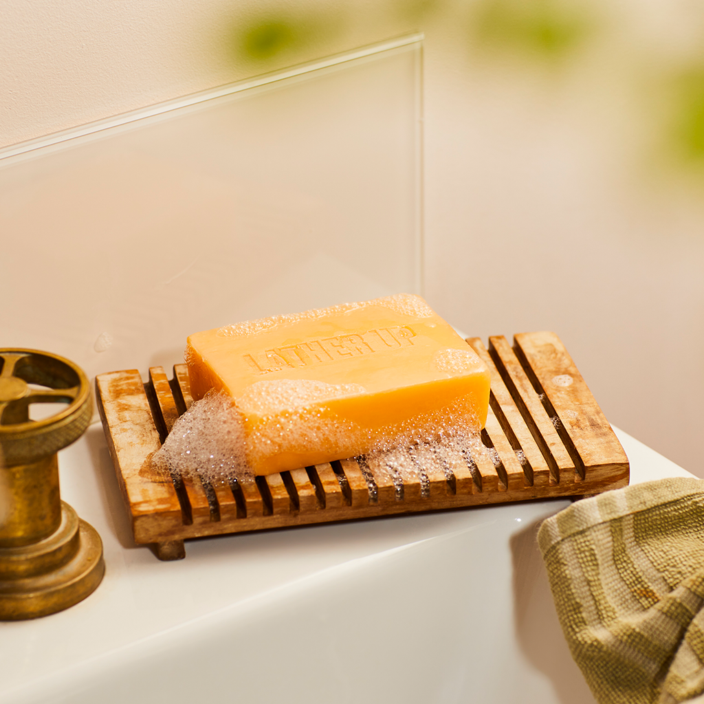 Satsuma Cleansing Face & Body Bar Soap The Body Shop THE BODY SHOP