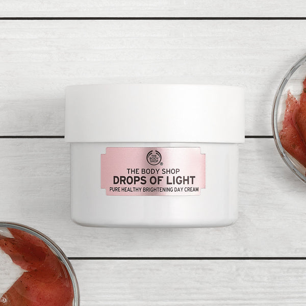 The Body Shop Drops of Light Day Cream