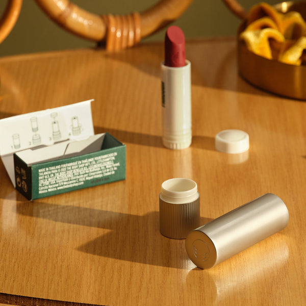 The Body Shop Peptalk Refillable Case