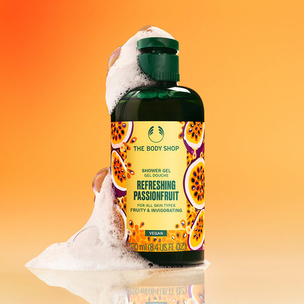 The Body Shop Shower Gel Refreshing Passionfruit